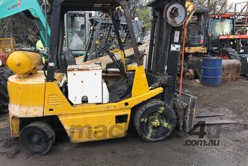 Tcm Forklift   FD25Z2S