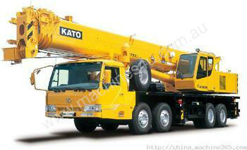 caption Kato NK550-VR Hydraulic Truck Crane