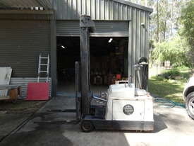 Forklift - Electric - Walk behind - picture1' - Click to enlarge