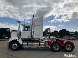 2017 Western Star 4864FXB - picture1' - Click to enlarge