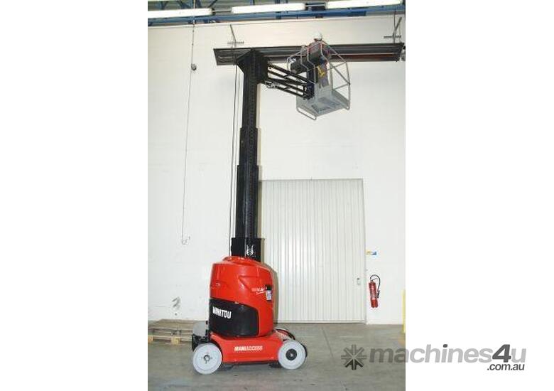 caption Manitou 100 VJR Mobile Elevating Work Platform