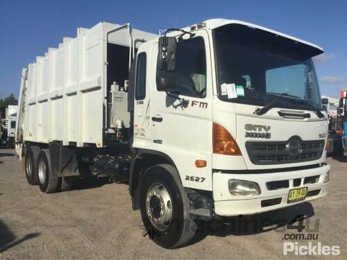 2008 Hino FM 500 2627