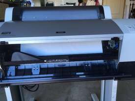 EPSON STYLUS PRO 7880 WIDE FORMAT K 131A COLOR PRINTER - picture2' - Click to enlarge