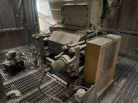 Rolls Crusher with Surge Bin and Vibratory Feeder - picture0' - Click to enlarge