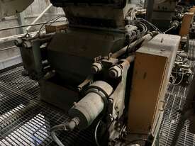 Rolls Crusher with Surge Bin and Vibratory Feeder - picture1' - Click to enlarge