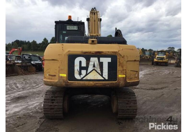 Used Caterpillar 315D Excavator in , - Listed on Machines4u