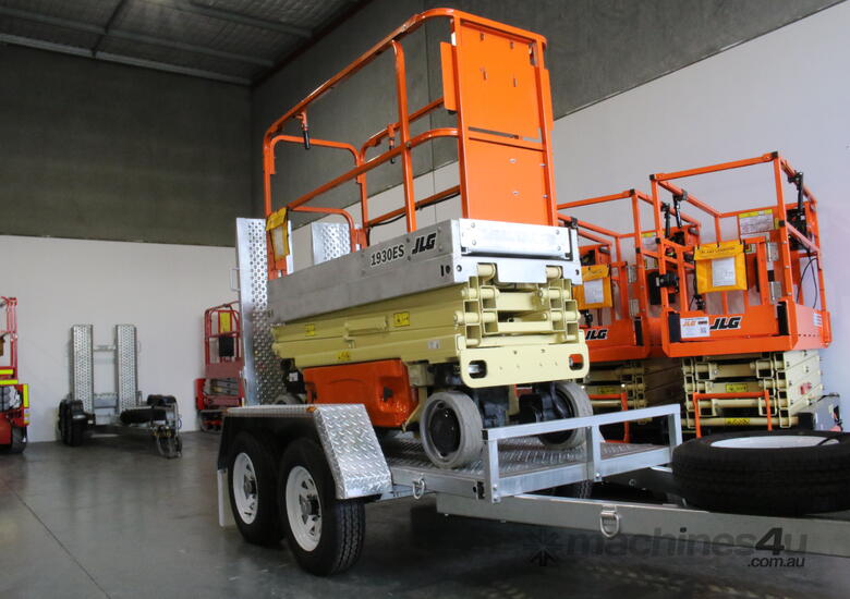 JLG 1930ES Scissor Lift Trailer Package with Major inspection image 3