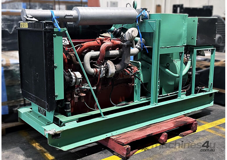 caption MACFARLANE - 82kVA Ford/Petbow Open Generator Set