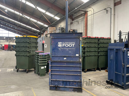 ELEPHANTS FOOT -EF LG 1.5 ``Cardboard & Plastic`` Vertical Baler