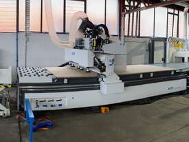 KDT showroom demo machine - as new - picture0' - Click to enlarge