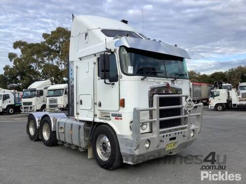 2005 Kenworth K104 Prime Mover Sleeper Cab