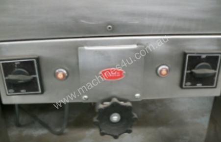 caption IFM SHC00009 - Used 16 Tray Steamer