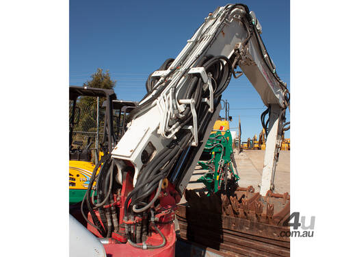 Takeuchi TB280FR Compact Hydraulic Excavator with Tilting Quick Hitch