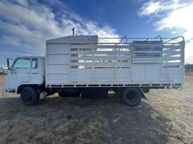 1984 ISUZU SCR 480 BODY TRUCK - picture2' - Click to enlarge