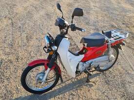 Honda Super CUB - picture2' - Click to enlarge