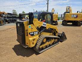 Used 2017 Caterpillar 259D Compact Track Loader / Multi Terrain Skid Steer *CONDITIONS APPLY*  - picture1' - Click to enlarge