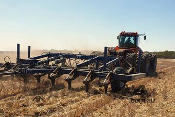 Agrowplow AP72 Deep Ripper | 19x473 (9.0m) | Rigid or Hydraulic