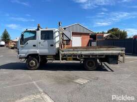 2006 Isuzu NPS Crew Cab Tray - picture2' - Click to enlarge