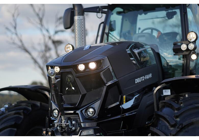 caption Agrotron 7 TTV SERIES 246HP Tractor