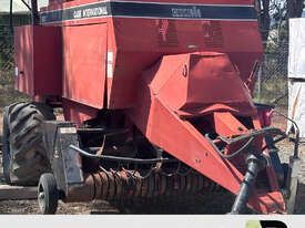 1994 Case International 8570 Hay Baler 900x900 - picture1' - Click to enlarge