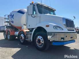 2017 Freightliner CL112 FLX Agitator - picture0' - Click to enlarge