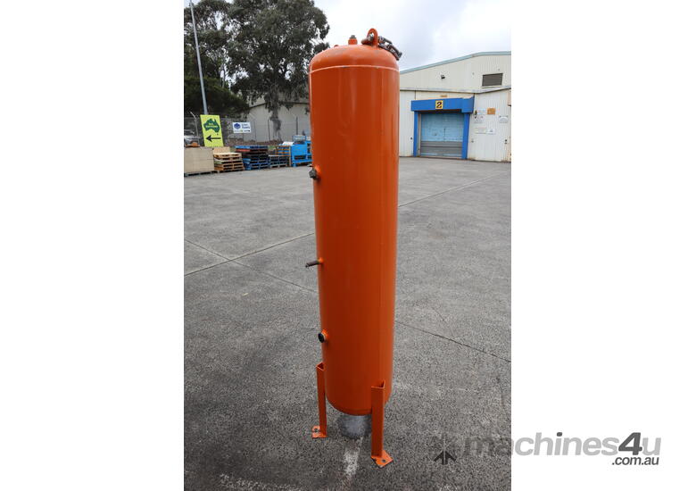 caption Champion Air Compressor Receiver Tank - 220L