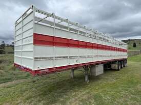 2012 Freighter Stock Trailer - picture0' - Click to enlarge