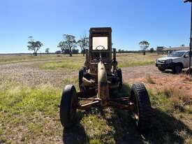 ALLIS CHALMERS GRADER - picture0' - Click to enlarge