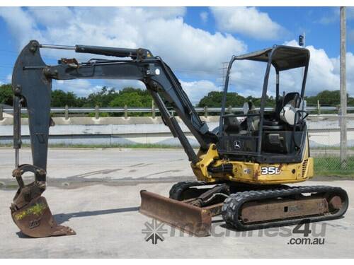 2012 John Deere 35D Hydraulic Mini Excavator