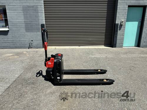 Xtreme Electric Pallet Mover