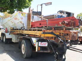 CUSTOM CARRIER MULTICAT SLINGER SPREADER TRUCK - picture0' - Click to enlarge