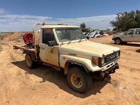 Toyota Landcuriser HJ75 UTE - picture0' - Click to enlarge