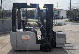 NISSAN 1800 Kg | 4.7m | Side Shift | Container Entry