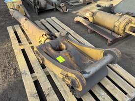 Caterpillar Cylinder - picture0' - Click to enlarge