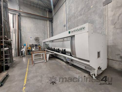 caption DALI 70 CNC WORK CENTRE 7M