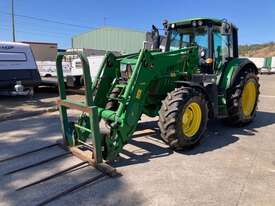 2015 John Deere 6105M Loader/Tractor 4WD - picture1' - Click to enlarge