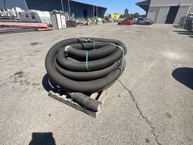 Quantity of Rubber Hoses - picture1' - Click to enlarge