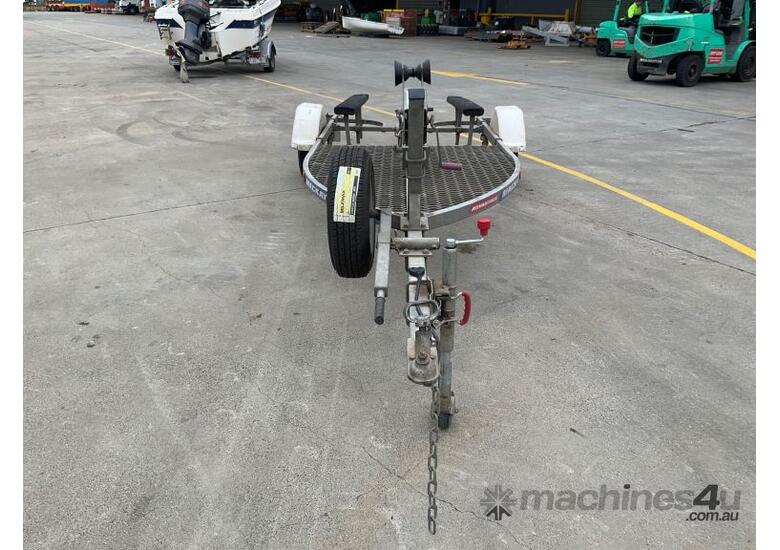 Buy Used 2008 Mackay MultiLink 2008 Mackay MultiLink MLA4300F Single Axle Boat Trailer