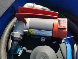 Polycube diesel fuel tank - picture2' - Click to enlarge