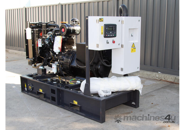 caption SG ENERGY – CUMMINS 33 kVA Industrial Open Set Single Phase Generator