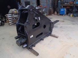 Hydraulic Hammer Okada UB23 Suit 30-40 Tonner - picture2' - Click to enlarge