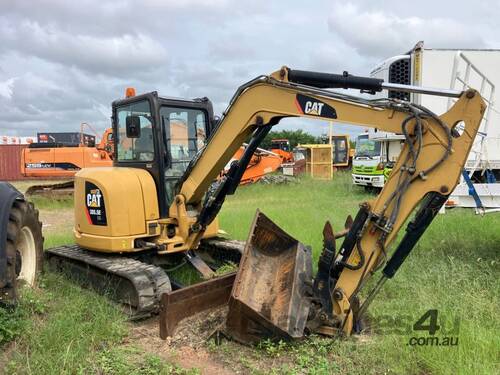 Caterpillar 305.5E Excavator (Rubber Tracked)