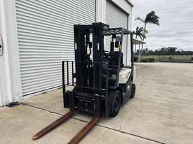 Low Hour Diesel Forklift - picture0' - Click to enlarge