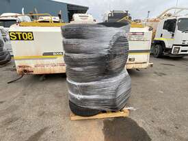 1x Pallet Miscellaneous Tyres - picture0' - Click to enlarge