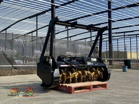 Mulcher attachment for skidsteer - picture0' - Click to enlarge