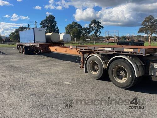 caption Trailer Extendable Flat Top Barker 45 to 62ft Lead 2006 SN1620