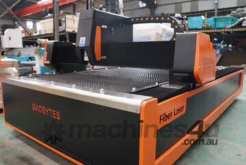 Madbytes Advanced Fiber Laser Cutter MBT1530 - 1500mm x 3000mm Working Size with Precision and Power