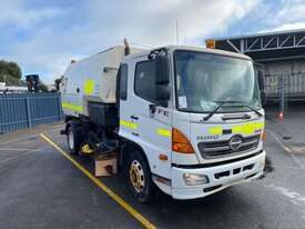 2014 Hino FG1J Street Sweeper - picture0' - Click to enlarge