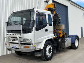 2003 Isuzu GVR Crane Truck - picture1' - Click to enlarge