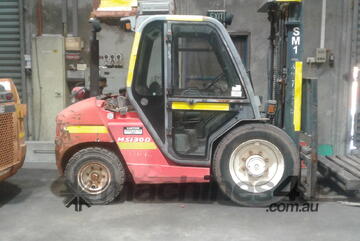 MSI-30 d , manitou , 3 stage , side shift